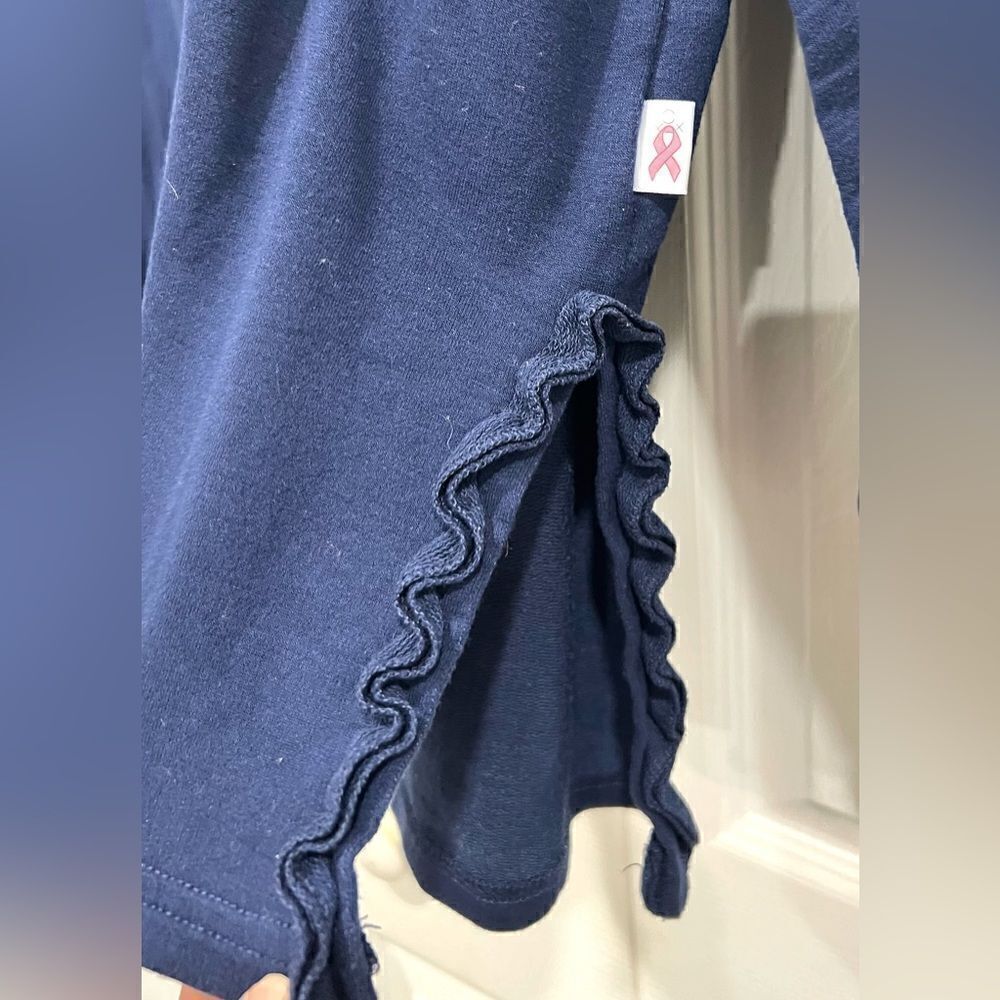 Thrive progress long sleeve breast cancer awareness top size XL (3x$15) - Picture 8 of 11